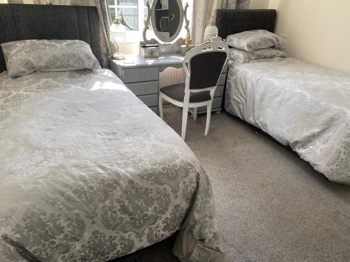 Tower Hill House Basingstoke Hotell Eksteriør bilde