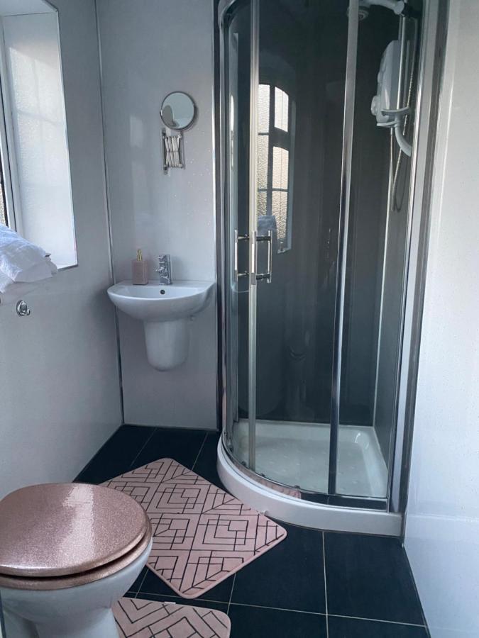 Tower Hill House Basingstoke Hotell Eksteriør bilde