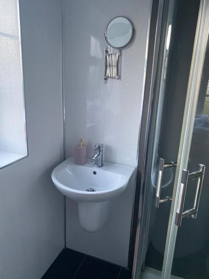 Tower Hill House Basingstoke Hotell Eksteriør bilde